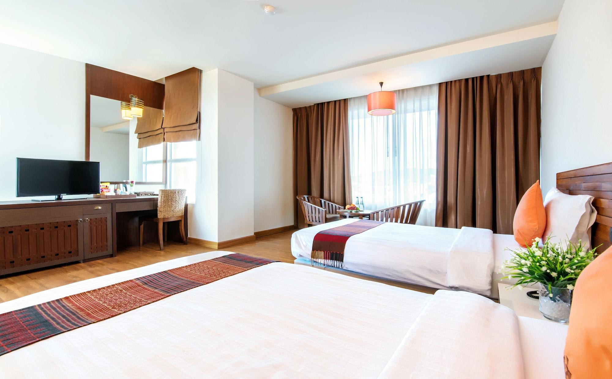 Buri Sriphu Hotel Хат'яй Екстер'єр фото
