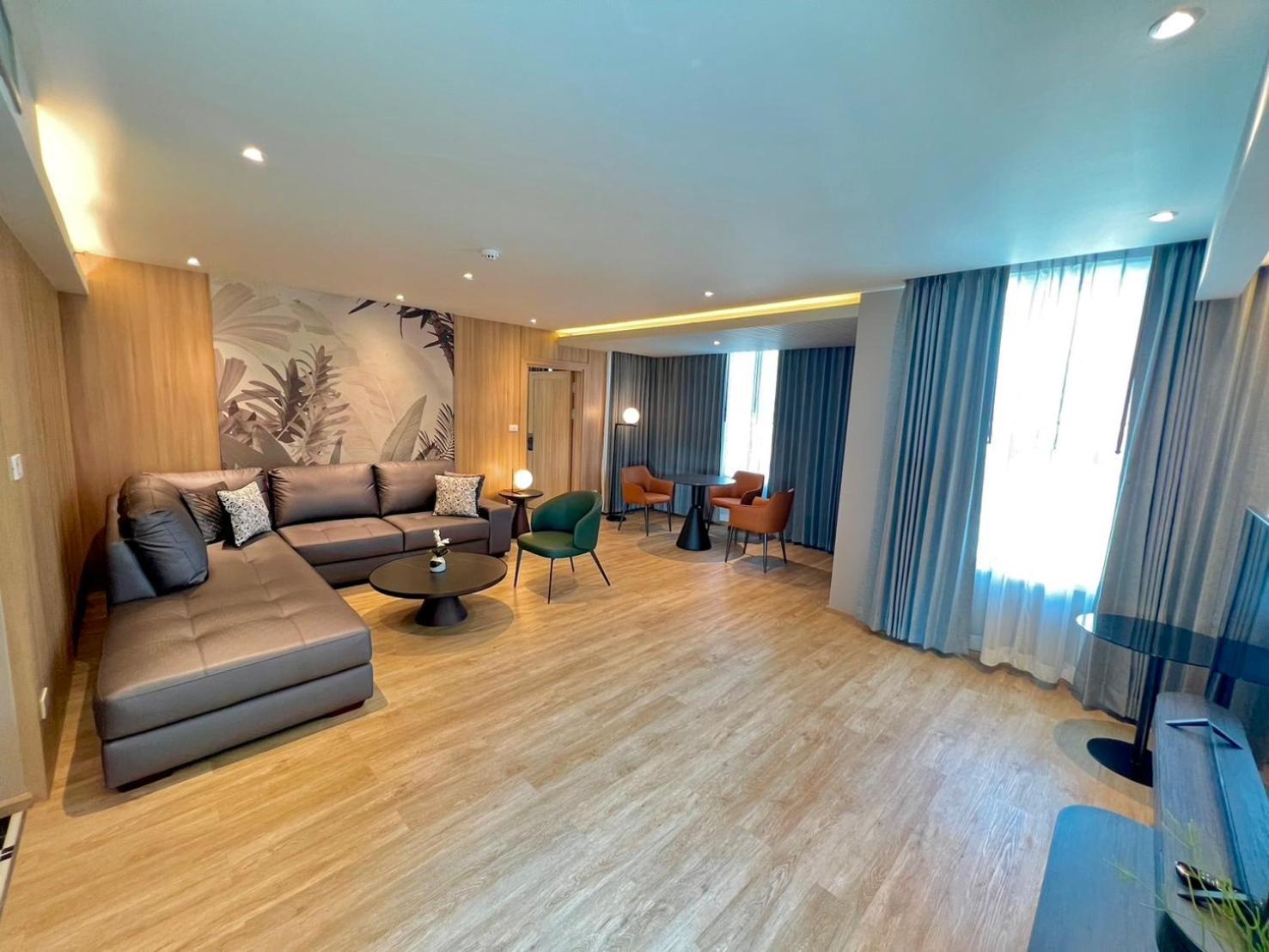 Buri Sriphu Hotel Хат'яй Екстер'єр фото