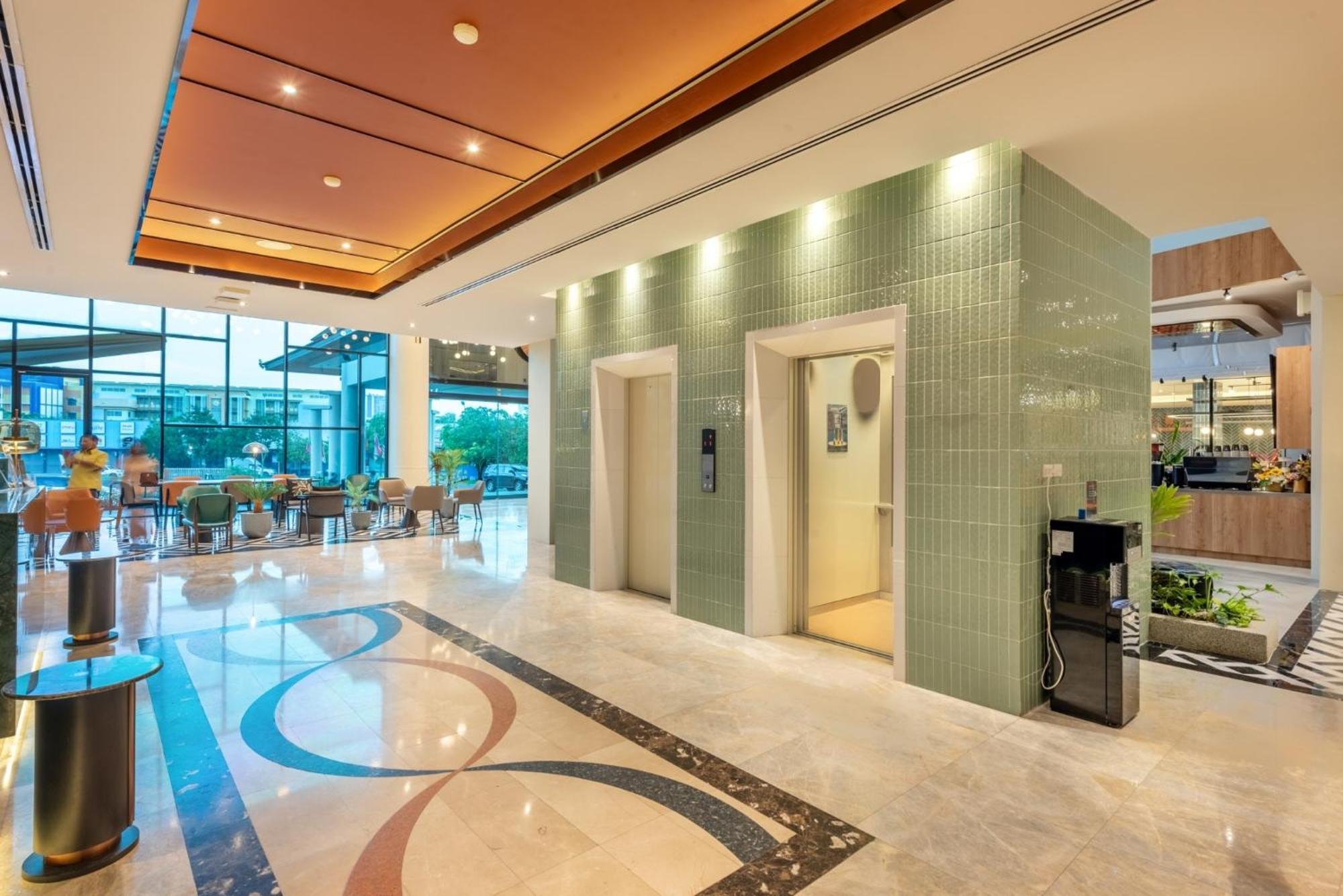 Buri Sriphu Hotel Хат'яй Екстер'єр фото